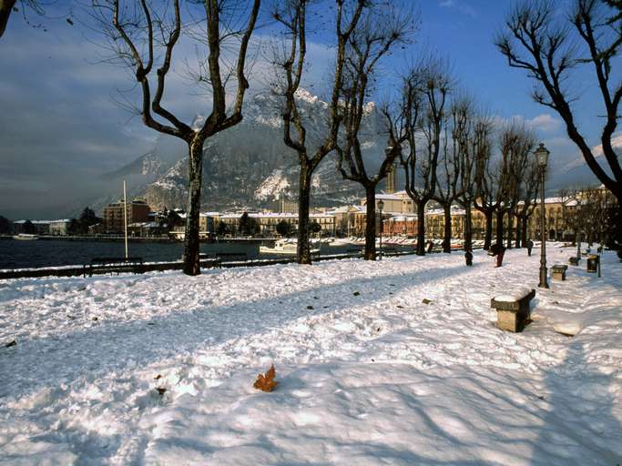 Lecco with snow