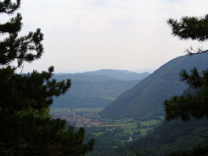 Tovena al piede delle Alpi Veneziane