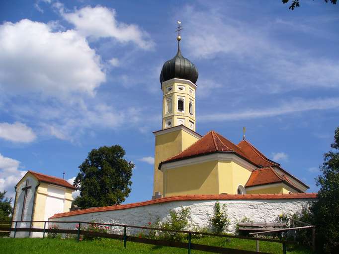 Sankt Georg in Bichl, eine der schönsten Dorfkirchen Oberbayerns