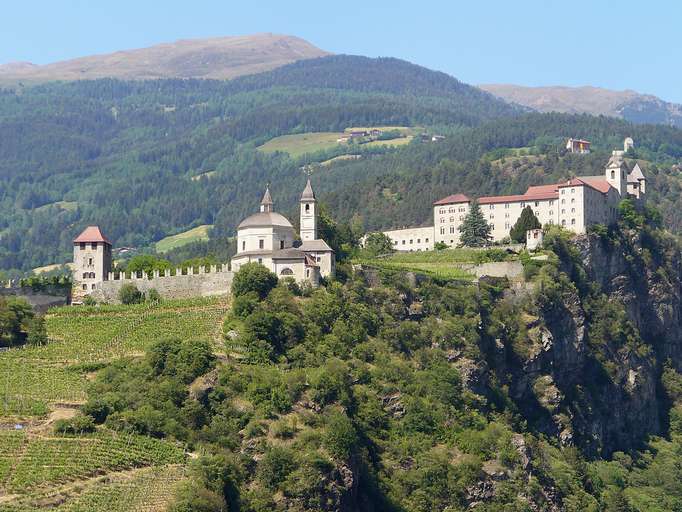 Kloster Säben im Eisacktal oberhalb von Klausen - der erste Bischofssitz Tirols (17.Jh.)