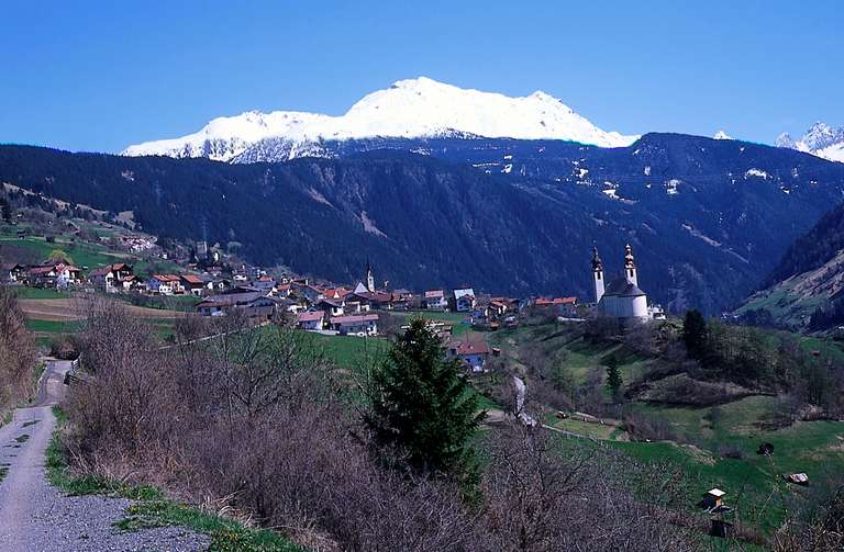 Fließ von Westen