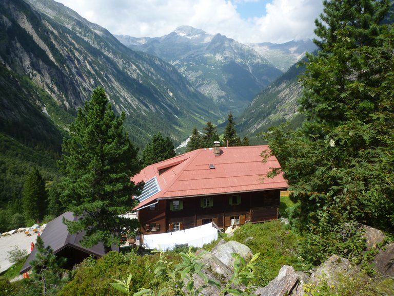 Grawandhütte (1636m) im Zemmgrund