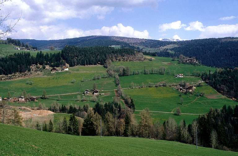 San Genesio Atesino, paesaggio antropizzato