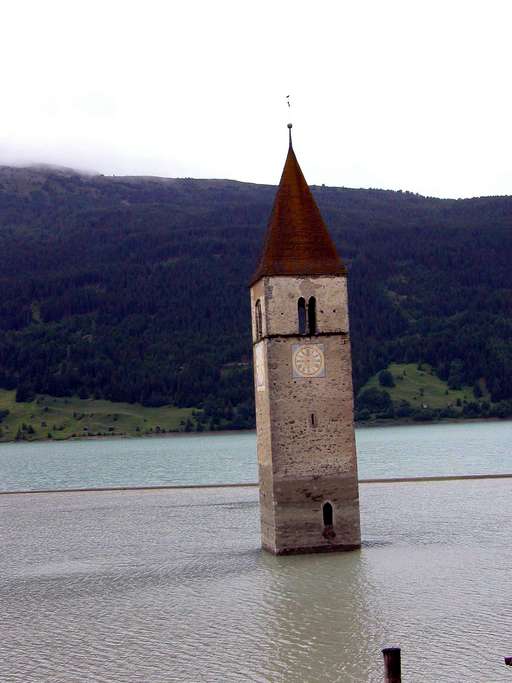 Graun im Vinschgau, Kirchturm des alten Hauptortes