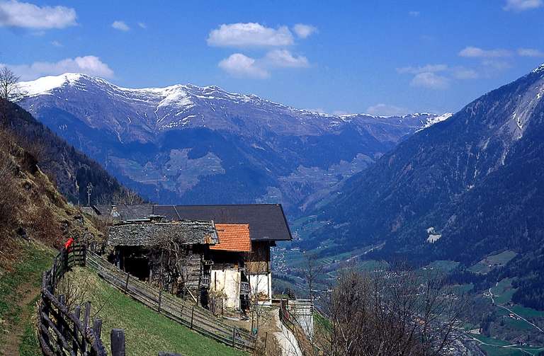 Il nucleo abitato di Campo della Ragazza, San Martino in Passiria