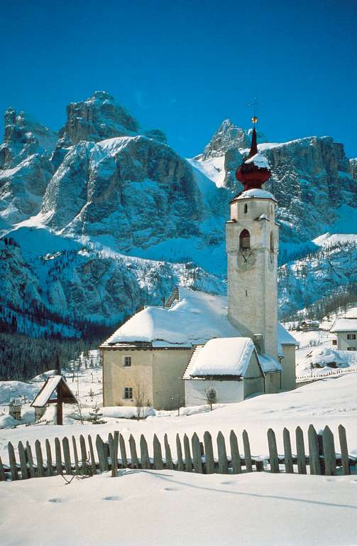 Colfosco in inverno, Corvara/ Corvara in Badia  