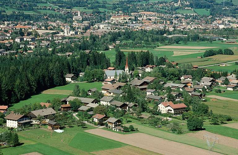 Amlach mit Blick auf Lienz