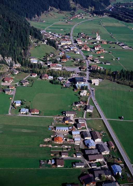 Elbigenalp von Südwesten