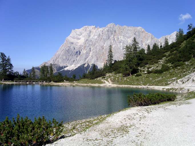 Seebensee, vista sul Wettersteingebirge