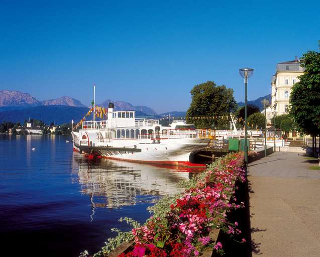 Schiff am Traunsee