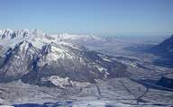 Sargans am Treffpunkt von Seeztal und  Alpenrheintal (Bild: Roland Zumbühl, Arlesheim (CH))