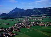 Ebbs da sud, sullo sfondo Niederndorf (Foto: Tiroler Landesmuseum Ferdinandeum, Innsbruck)